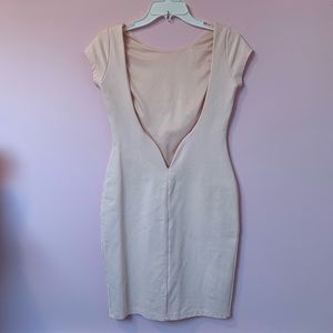 Lulu’s open back dress